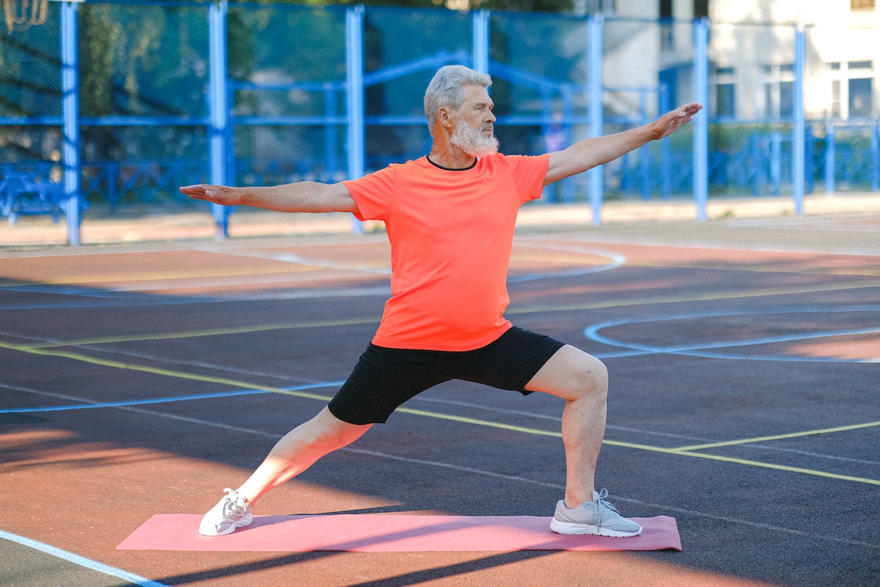 8 Strength Training Exercises For Seniors